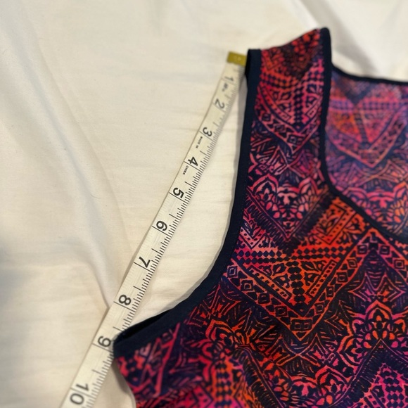 Japna Sleeveless Women Sz: L Chiffon Zigzag  Colorful Tank Blouse Top. Zip Back. - Picture 5 of 10